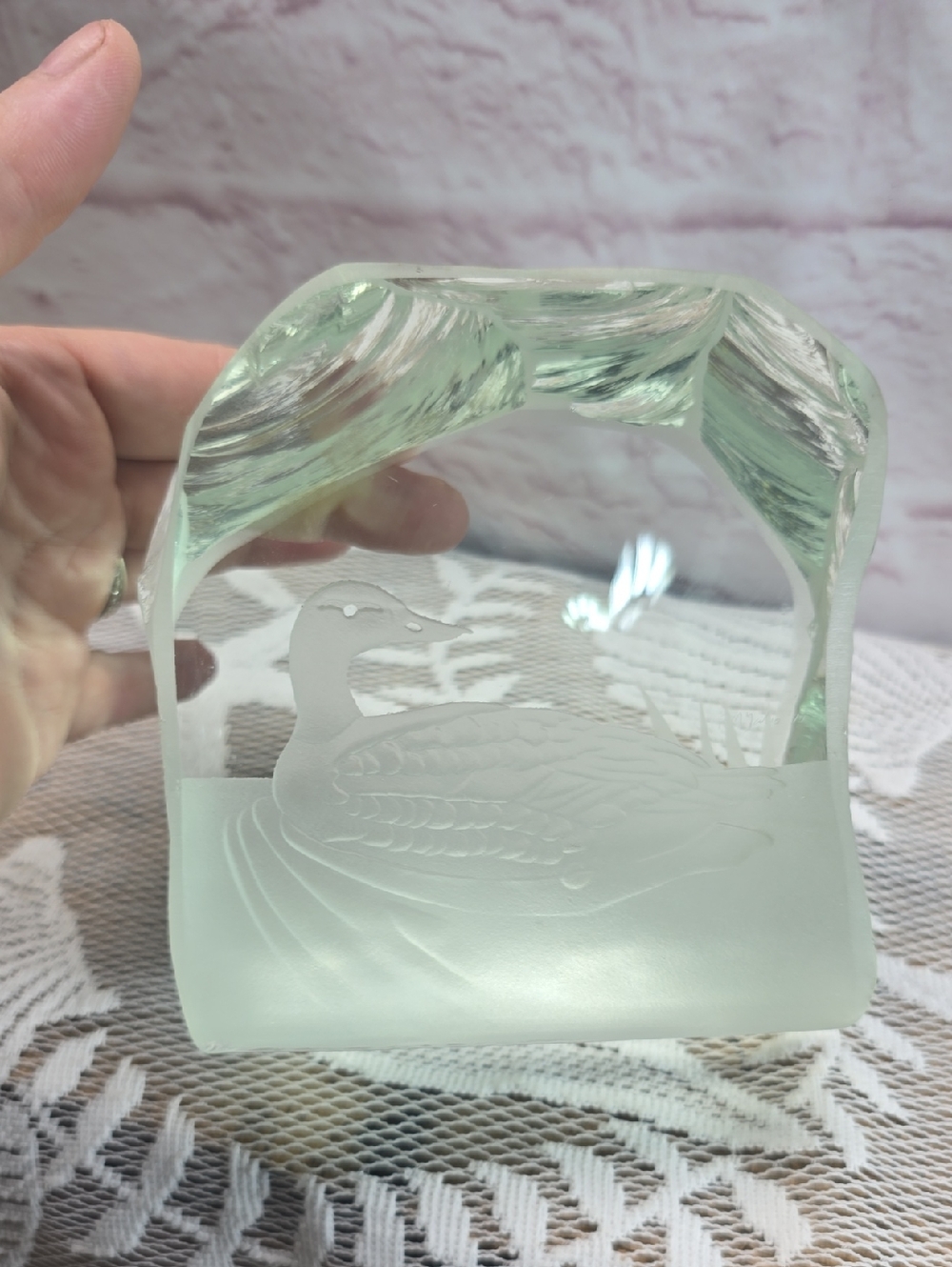 Signed R.M. Yates 1972 Black Duck Art Glass Paperweight Sculpture 4 Lbs